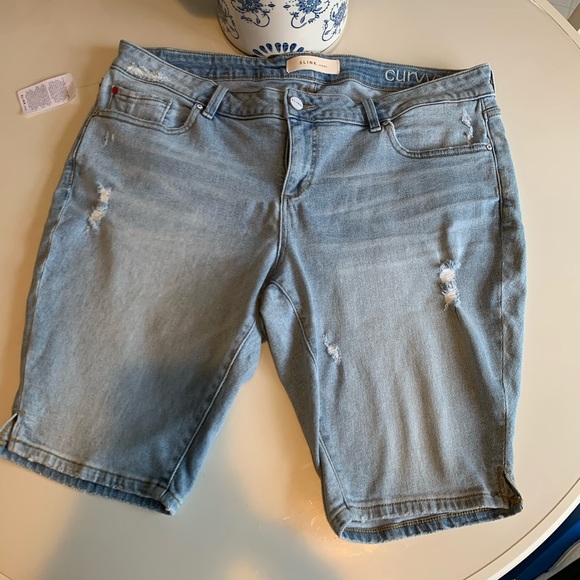 Slink Jeans 20W Sabrina Bermuda Denim Shorts - Picture 3 of 9